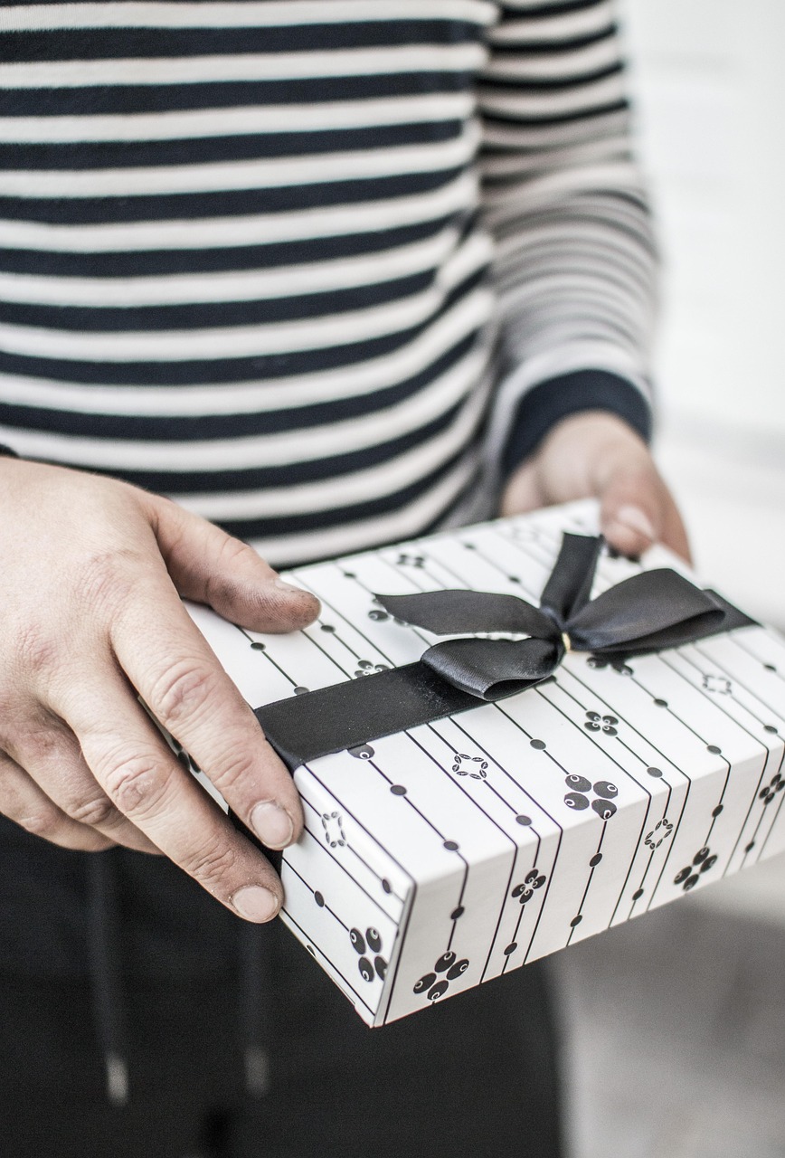 敬老の日に贈るサプリギフトの塩分制限中の注意点は？